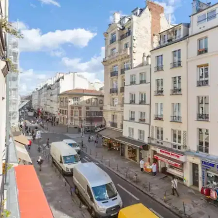 Amazing 2 Bedroom Parisian Flat Παρίσι