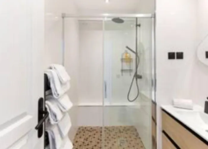 Amazing 2 Bedroom Parisian Flat Apartamento París